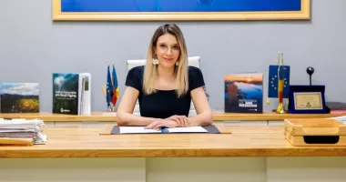 Stire din Actualitate : Diana Buzoianu le-a pus gând rău directorilor de la Apele Române