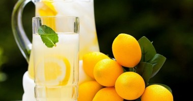 Stire din Diverse : Ce trebuie să conțină dieta de vară
