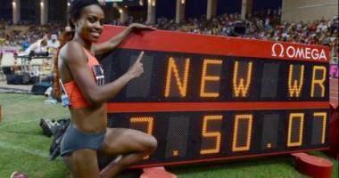 Stire din Sport : Record mondial în proba feminină de 1500 metri