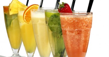 Stire din Sănătate : Urmează dieta cu sucuri naturale