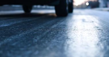 Stire din Social : Atenție, șoferi! În judeţul Constanţa se semnalează lapoviţă şi există riscul de a se forma polei