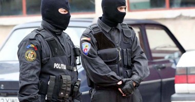 Stire din Eveniment : DIICOT: Percheziții la Constanța.  Prejudiciu de peste două milioane euro