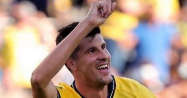Stire din Sport : Dinamo București l-a achiziționat pe atacantul croat Stipe Perica