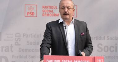 Stire din Politică-Administrație : Vasile Dîncu: "Nu am avut discuţii cu delegaţia ucraineană pentru trimiterea de armament"