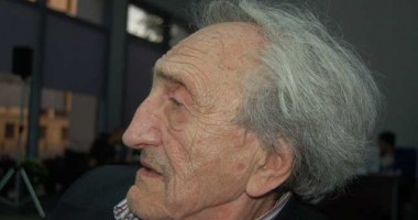 Stire din Cultură-Educație : DINU COCEA A MURIT - VIDEO