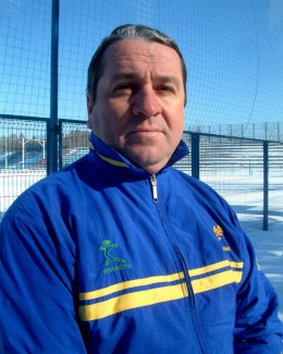 Stire din Sport : Antrenorul Nicușor Dinu va face și desface grămezi în Ceruri