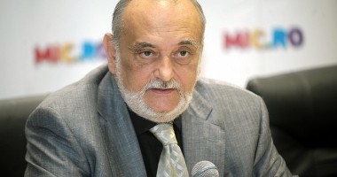 Stire din Eveniment : Dinu Patriciu a vrut să cumpere Steaua de la Gigi Becali