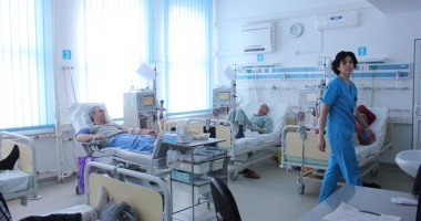 Stire din Sănătate : Diplomele asistenților medicali, recunoscute  și în străinătate