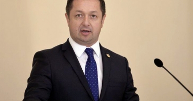 Stire din Sport : Direcțiile județene pentru sport și tineret, finanțate pentru noi proiecte. "Sportul ar trebui să devină prioritar"