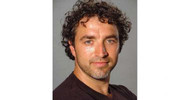 Stire din Cultură-Educație : Aurel Palade, noul director al Teatrului „Căluţul de mare”