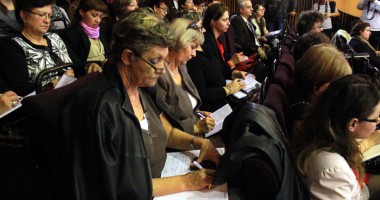 Stire din Cultură-Educație : Ce îi așteaptă pe DIRECTORII din ÎNVĂȚĂMÂNTUL CONSTĂNȚEAN