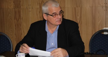 Stire din Cultură-Educație : Andrei Szemerjai: "Vom ajunge în stare de faliment și vom pune lacătul pe ușă"