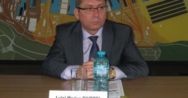 Stire din Eveniment : Directorul CN Administrația Porturilor Dunării, reținut de DNA