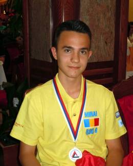 El e super-matematicianul de la Colegiul "Mircea"! - 2