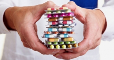 Zeci de medicamente pe cale de dispariție. Sute de mii de pacienți vor fi afectați