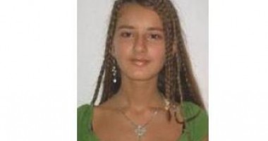 Ați văzut-o? / O adolescentă a fugit de la un hotel din Eforie