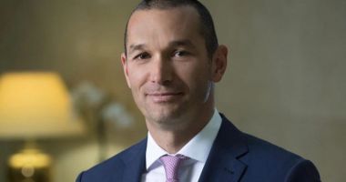 Stire din Economie : Distribuitorii de gaze naturale şi electricitate ar putea plăti despăgubiri consumatorilor