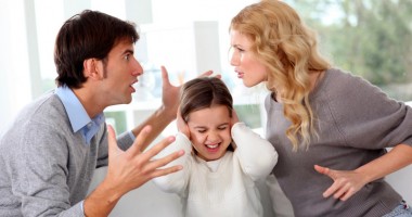 Stire din Sănătate : Divorțul părinților, o adevărată dramă pentru copii
