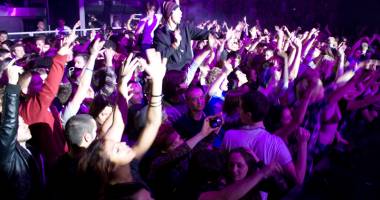 Stire din Cultură-Educație : DJ Dany, la Stars Cafe