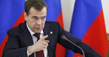 Stire din Actualitate : Medvedev: Noi nu luptăm în Siria pentru anumiți lideri, ci apărăm interesele naționale ruse