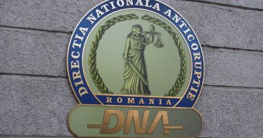 Stire din Eveniment : DNA: 59 de inculpați au fost condamnați, în aprilie, în dosare de corupție