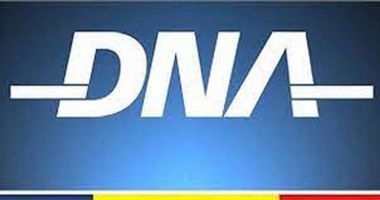 Stire din Eveniment : Doi inspectori ANAF din Constanța, reținuți  pentru luare de mită