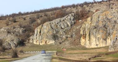 Stire din Cultură-Educație : Dobrogea, ținutul lui Dobrotici. Din ce neam se trag dobrogenii