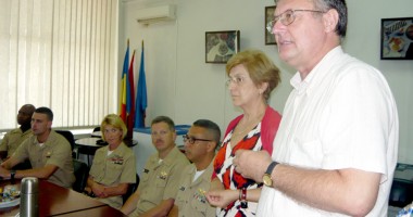 Stire din Sănătate : Americanii oferă testări medicale gratuite constănțencelor
