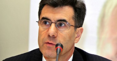 Stire din Cultură-Educație : O nouă personalitate va primi titlul Doctor Honoris Causa
