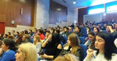 Studenții de la "Ovidius", față în față cu primarul Constanței. Cu ce probleme se confruntă aceștia - 2