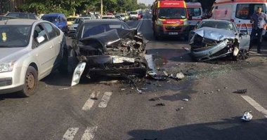 GALERIE FOTO / ACCIDENT RUTIER LA CONSTANȚA! Mai multe mașini au fost implicate - 2