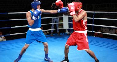 Stire din Sport : Doi pugiliști constănțeni vor medaliile europene și calificarea la Mondiale