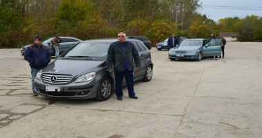 Stire din Eveniment : Doi bulgari, arestați  pentru trafic  de migranți