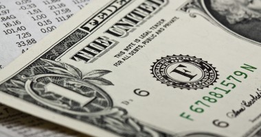 Stire din Economie : Dolarul american urcă