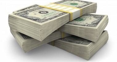Stire din Economie : Dolarul american rămâne la 3,46 lei