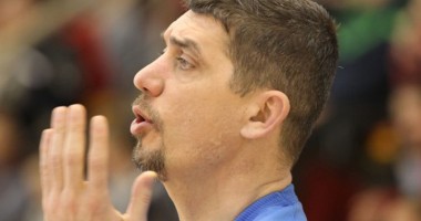 Stire din Sport : Baschetul este în doliu. Adio, Costel Moscalu!