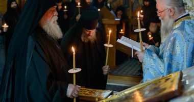 Stire din Cultură-Educație : Doliu în Biserica Ortodoxă Română: un călugăr îndrăgit a trecut la cele veșnice
