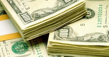 Dolarul american a întors foaia