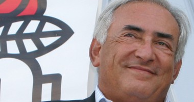 Stire din Actualitate : Procurorii renunță la cazul împotriva lui DSK