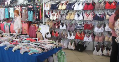 Domnilor, pregătiți portofelul! S-a deschis Târgul Național de Îmbrăcăminte - Încălțăminte TINIMTEX - 4