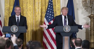 Stire din Actualitate : Donald Trump îl va primi, joi, pe secretarul general al NATO