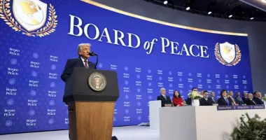 Stire din Actualitate : Donald Trump anunță o contribuție americană de 10 miliarde de dolari la Consiliul pentru Pace