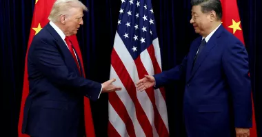 Stire din Actualitate : Donald Trump îi va cere lui Xi Jinping să deschidă China pentru companiile americane