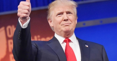 Stire din Actualitate : Trump promite expulzări  încă din prima zi de mandat