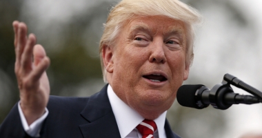 Stire din Actualitate : Donald Trump, dat în judecată de orașul Chicago