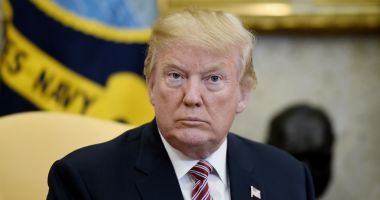 Stire din Actualitate : Donald Trump s-a împăcat cu presa la dineul Gridiron Club
