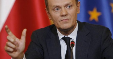 Stire din Actualitate : Donald Tusk a demisionat de la conducerea Guvernului polonez