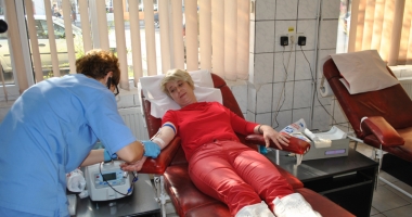 Stire din Sănătate : Donare de sânge  la Cernavodă.  Care sunt condițiile,  pentru a fi  donator de sânge