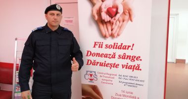 Stire din Eveniment : Jandarmii constănțeni donează sânge