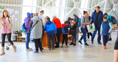 Stire din Social : Donaţii pentru ucraineni. "Este mare nevoie de alimente şi produse pentru copii!"